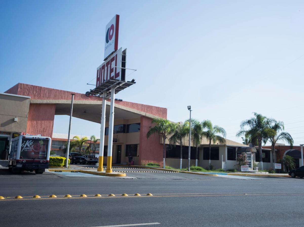 Capital O 88 Inn San Nicolás de los Garzas Exteriör bild